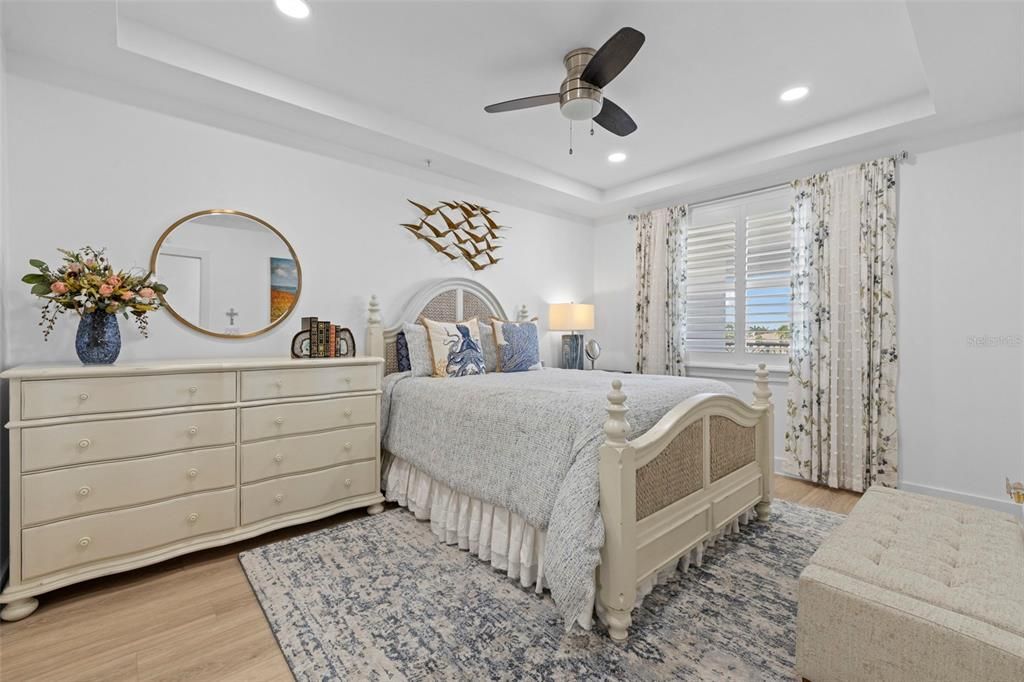 For Sale: $680,000 (2 beds, 2 baths, 1782 Square Feet)