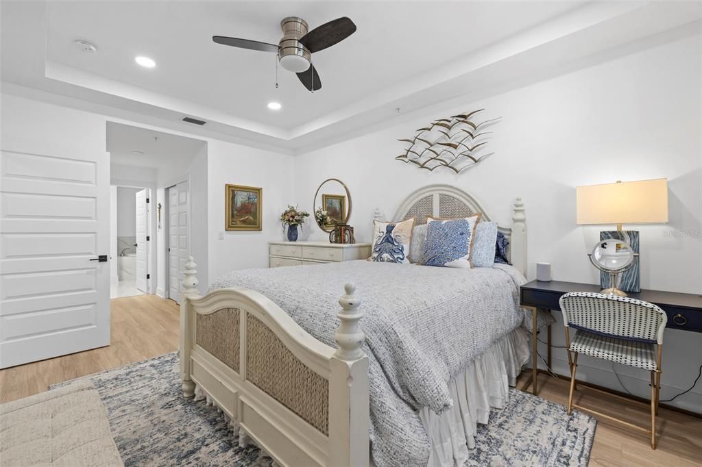 For Sale: $680,000 (2 beds, 2 baths, 1782 Square Feet)