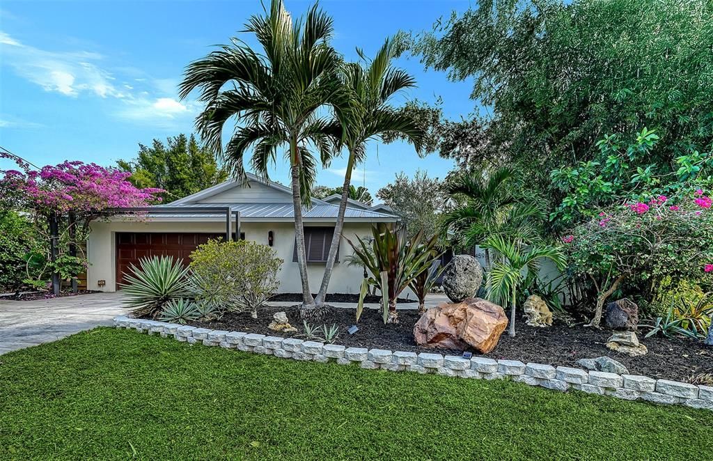 待售: $655,000 (2 贝兹, 2 浴室, 1664 平方英尺)