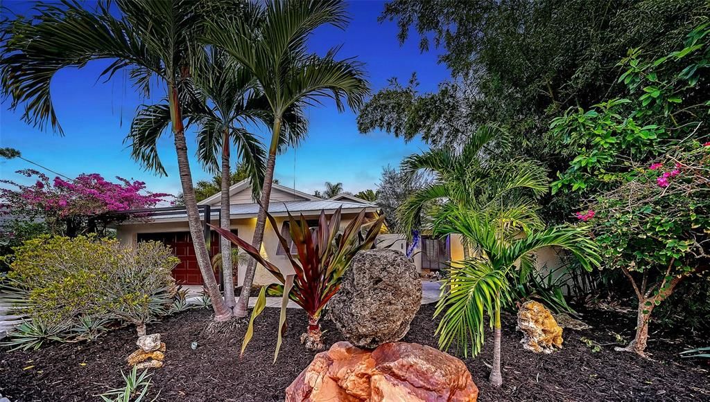 待售: $655,000 (2 贝兹, 2 浴室, 1664 平方英尺)