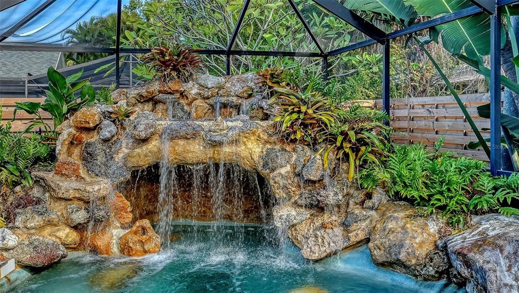 待售: $655,000 (2 贝兹, 2 浴室, 1664 平方英尺)