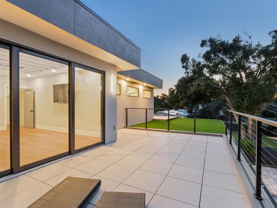 В аренду: $15,000 (4 спален, 5 ванн, 3864 Квадратных фут)