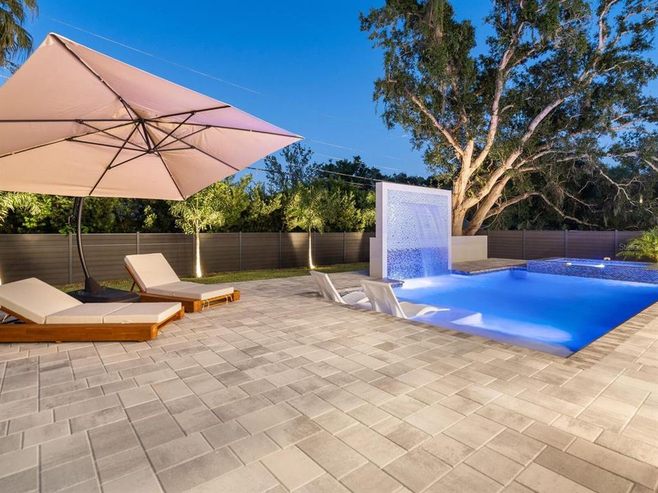 В аренду: $15,000 (4 спален, 5 ванн, 3864 Квадратных фут)