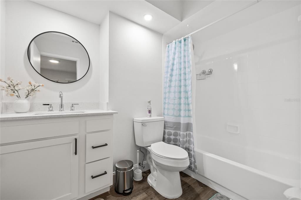 На продажу: $365,000 (4 спален, 3 ванн, 1750 Квадратных фут)