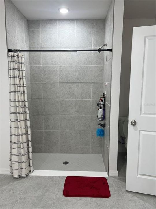 En Venta: $396,800 (3 camas, 2 baños, 1984 Pies cuadrados)