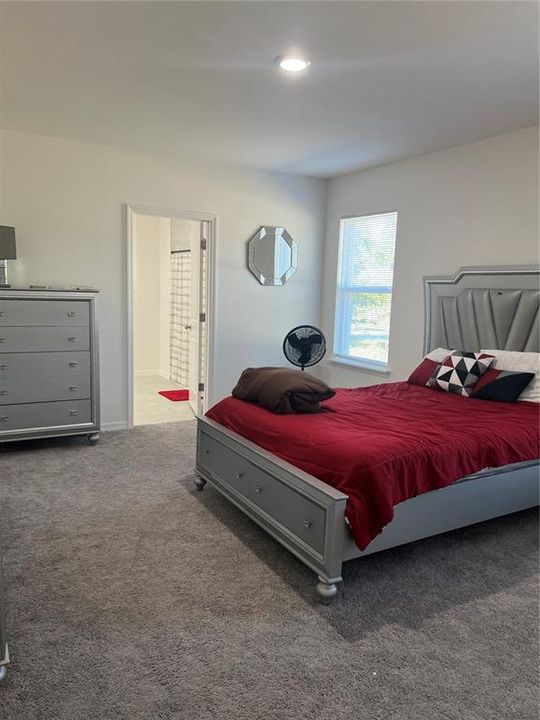 En Venta: $396,800 (3 camas, 2 baños, 1984 Pies cuadrados)