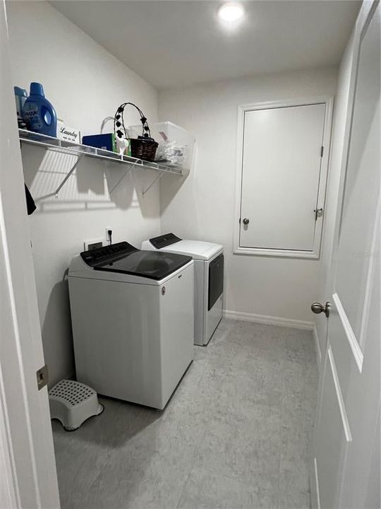 En Venta: $396,800 (3 camas, 2 baños, 1984 Pies cuadrados)