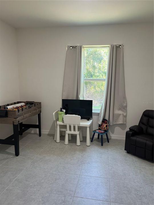 En Venta: $396,800 (3 camas, 2 baños, 1984 Pies cuadrados)