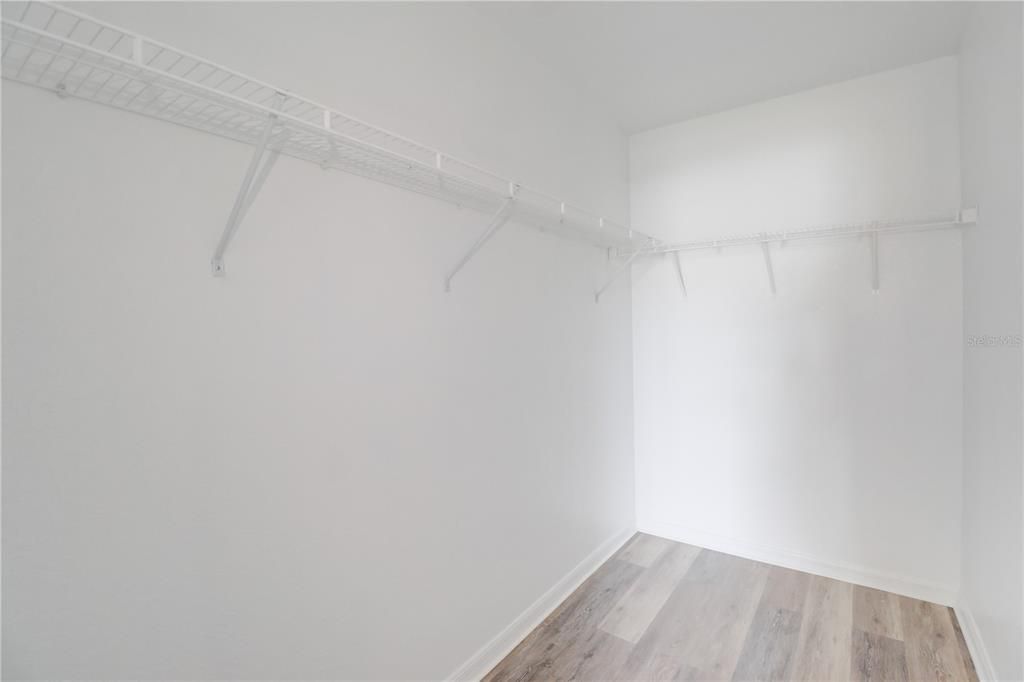 For Rent: $1,600 (2 beds, 2 baths, 1040 Square Feet)