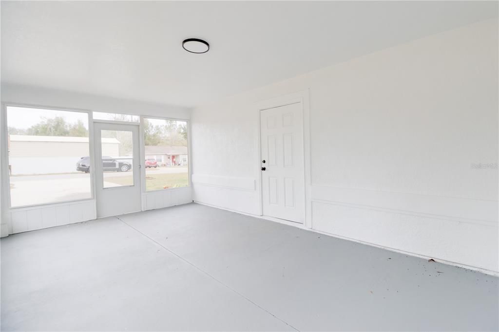 For Rent: $1,600 (2 beds, 2 baths, 1040 Square Feet)