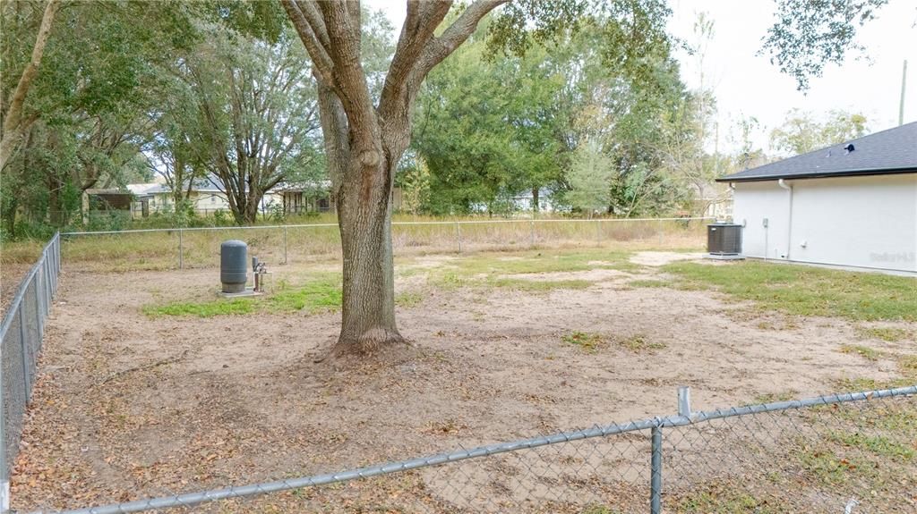 For Rent: $1,600 (2 beds, 2 baths, 1040 Square Feet)