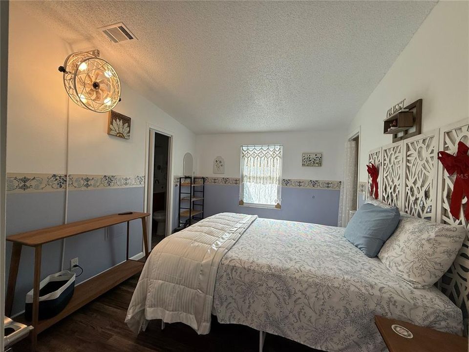 На продажу: $248,500 (2 спален, 2 ванн, 1439 Квадратных фут)