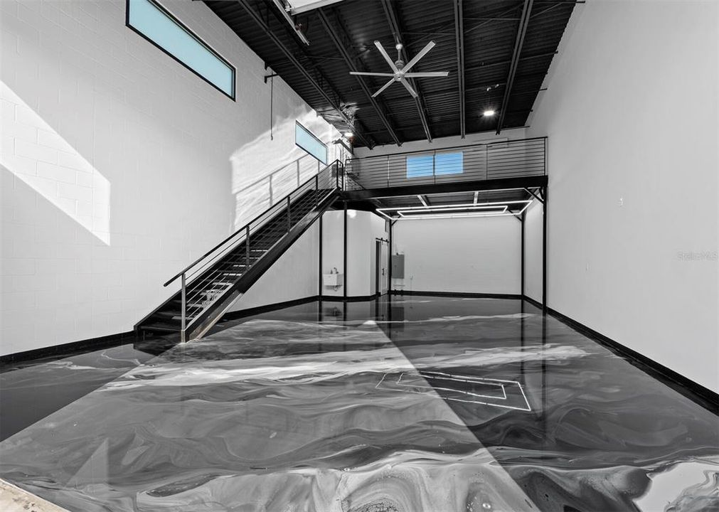 For Rent: $4,000 (0 beds, 0 baths, 1008 Square Feet)