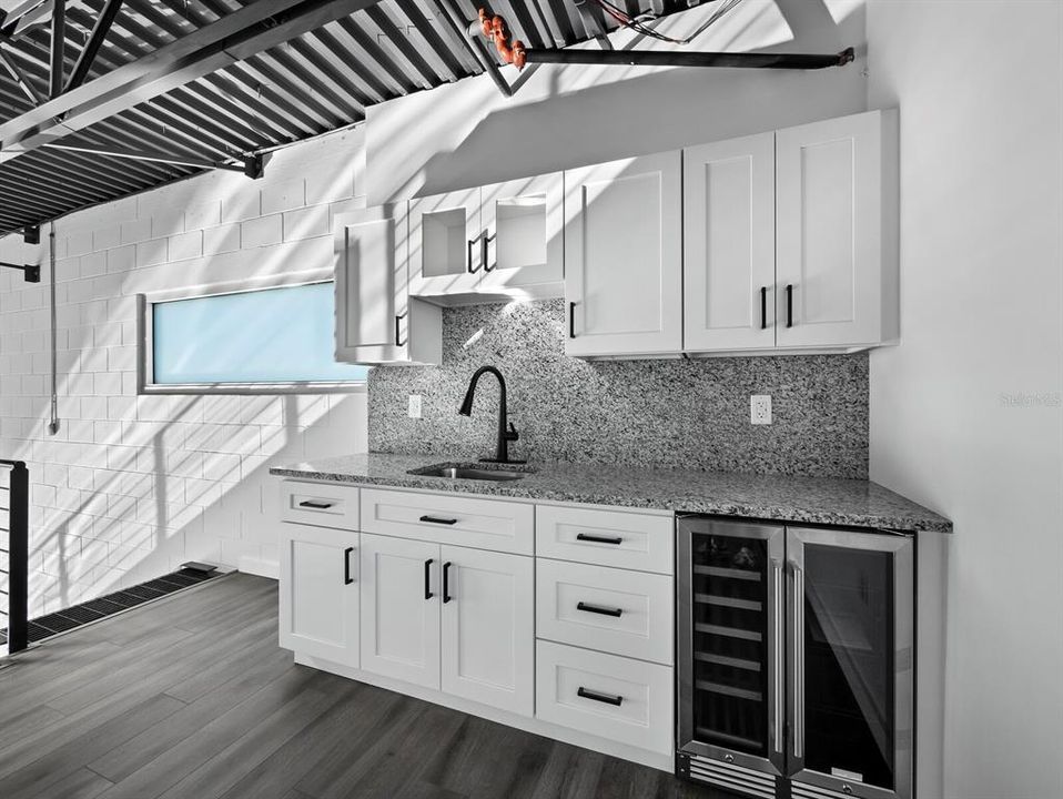 For Rent: $4,000 (0 beds, 0 baths, 1008 Square Feet)