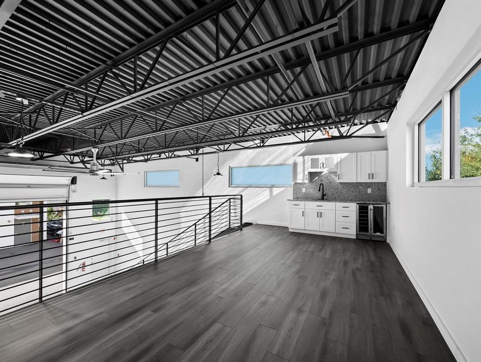 For Rent: $4,000 (0 beds, 0 baths, 1008 Square Feet)