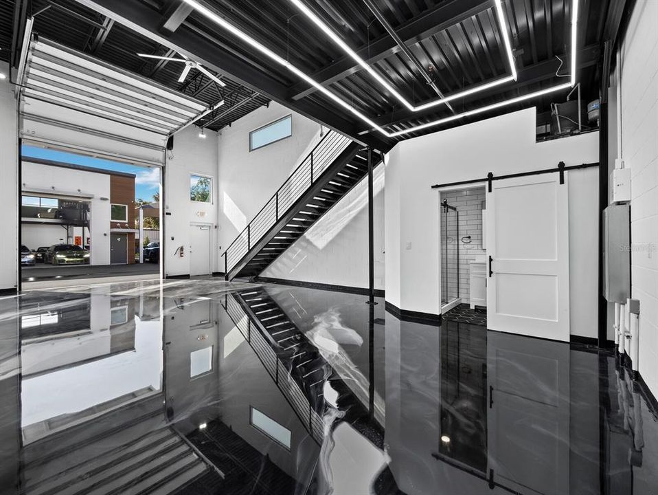 For Rent: $4,000 (0 beds, 0 baths, 1008 Square Feet)