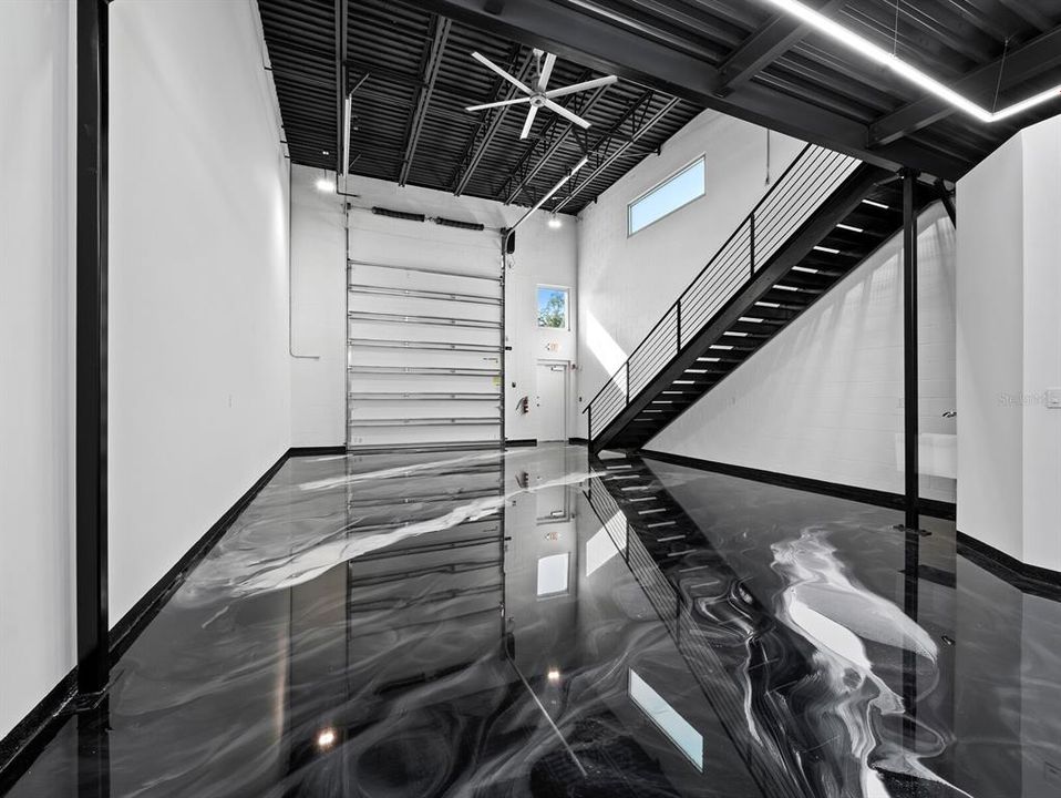 For Rent: $4,000 (0 beds, 0 baths, 1008 Square Feet)