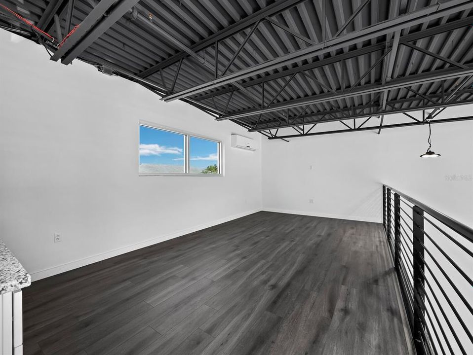 For Rent: $4,000 (0 beds, 0 baths, 1008 Square Feet)