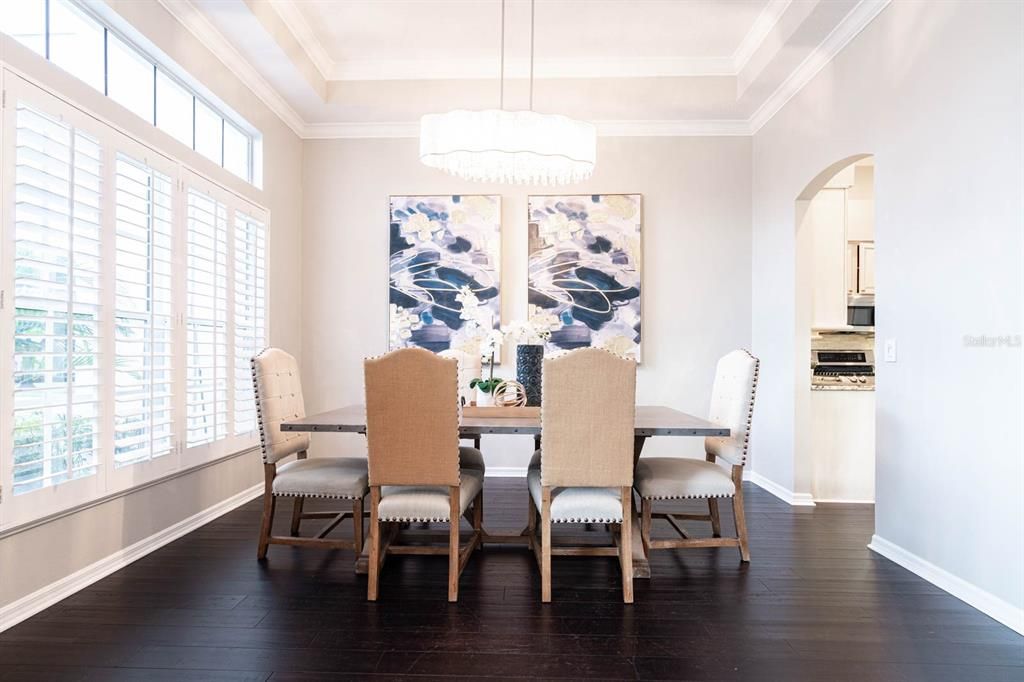 В аренду: $5,000 (5 спален, 4 ванн, 3207 Квадратных фут)