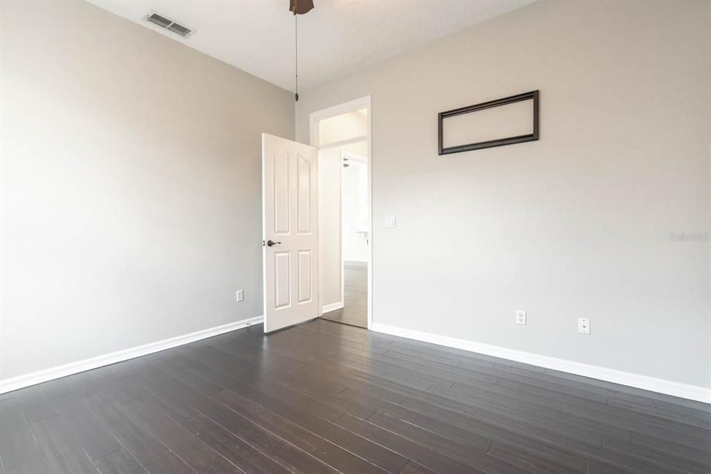 В аренду: $5,000 (5 спален, 4 ванн, 3207 Квадратных фут)