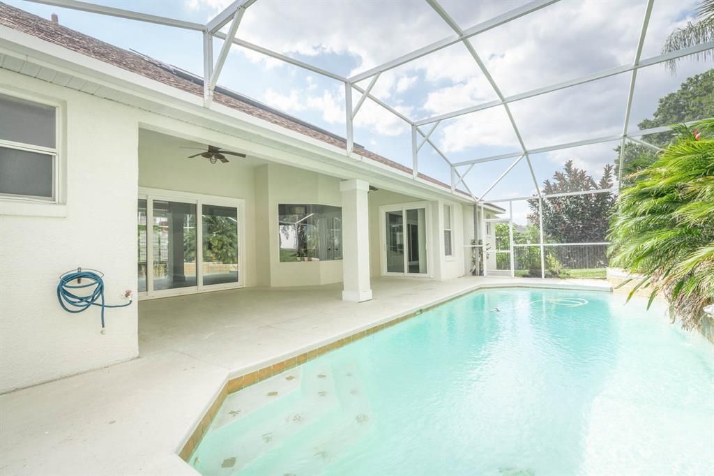 В аренду: $5,000 (5 спален, 4 ванн, 3207 Квадратных фут)