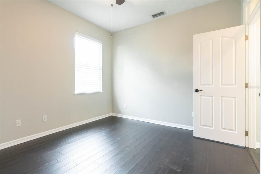 В аренду: $5,000 (5 спален, 4 ванн, 3207 Квадратных фут)