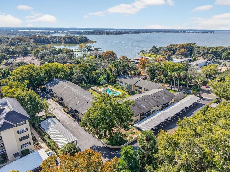 На продажу: $250,000 (2 спален, 2 ванн, 1219 Квадратных фут)