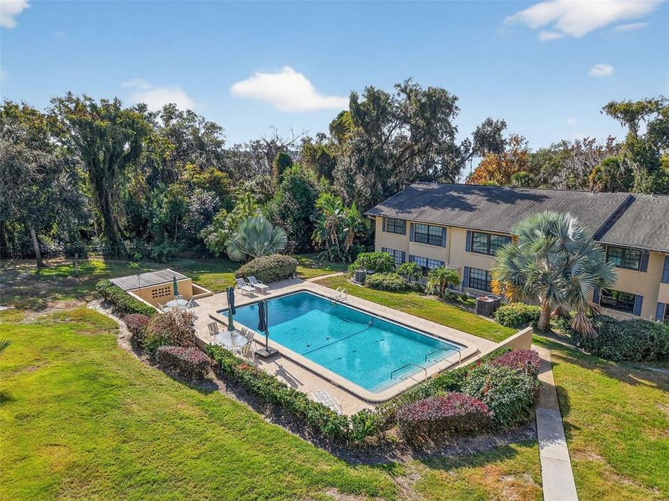 На продажу: $250,000 (2 спален, 2 ванн, 1219 Квадратных фут)