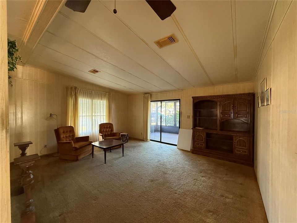 En Venta: $103,000 (2 camas, 2 baños, 1040 Pies cuadrados)