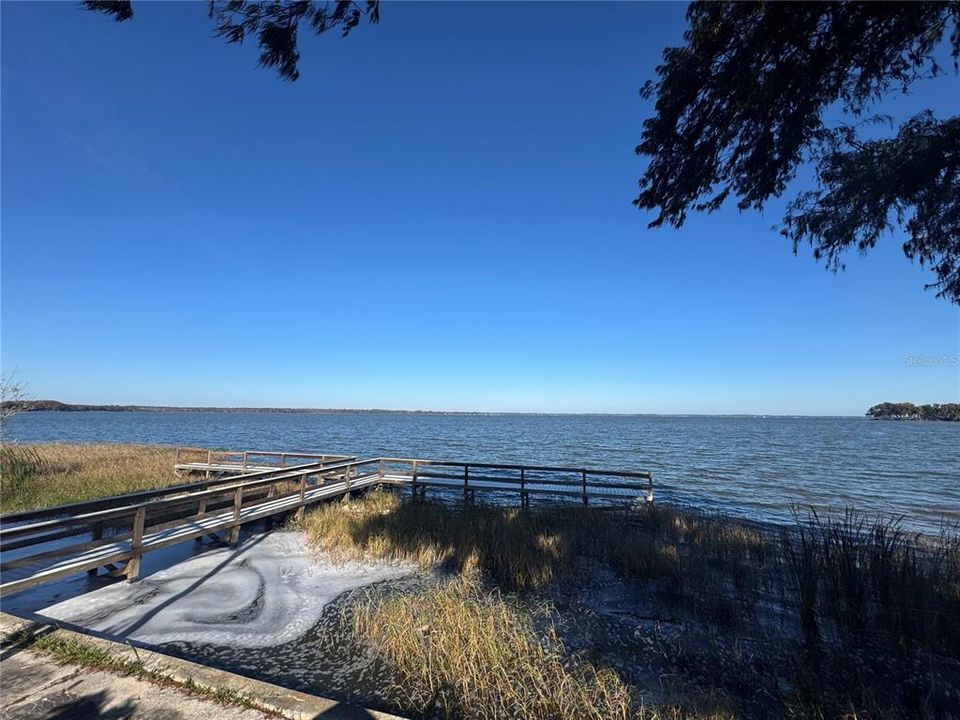 待售: $650,000 (0 贝兹, 0 浴室, 2070 平方英尺)