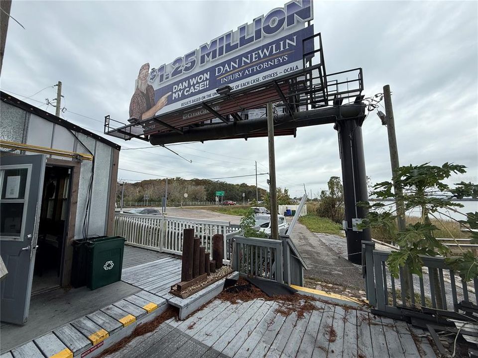 待售: $650,000 (0 贝兹, 0 浴室, 2070 平方英尺)