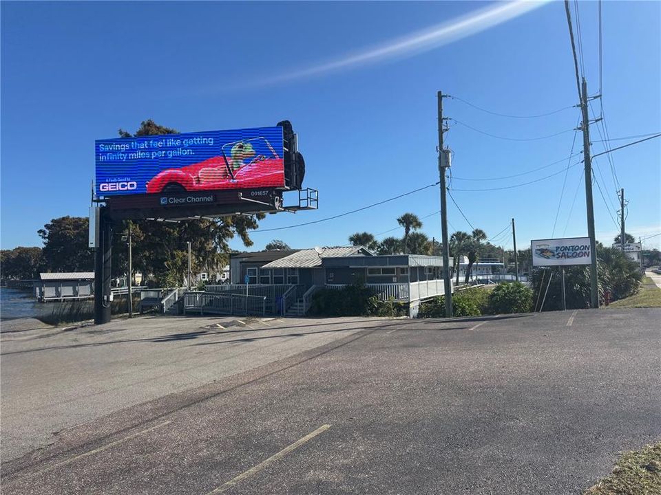 待售: $650,000 (0 贝兹, 0 浴室, 2070 平方英尺)