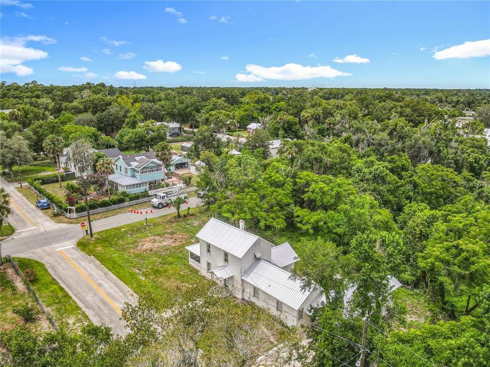 En Venta: $399,000 (5 camas, 3 baños, 2275 Pies cuadrados)