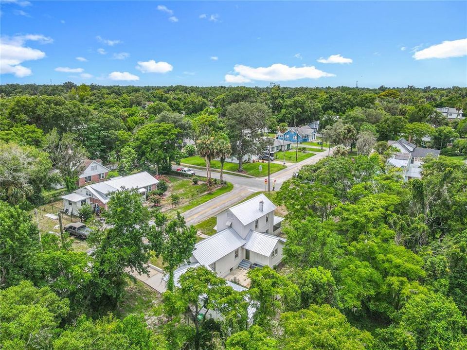 En Venta: $399,000 (5 camas, 3 baños, 2275 Pies cuadrados)