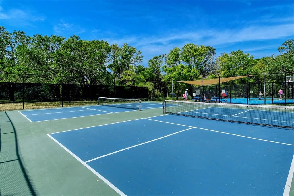 待售: $421,000 (2 贝兹, 2 浴室, 1534 平方英尺)