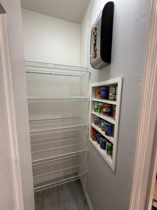 For Sale: $365,000 (3 beds, 2 baths, 1306 Square Feet)