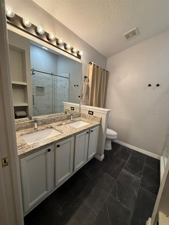 For Sale: $365,000 (3 beds, 2 baths, 1306 Square Feet)