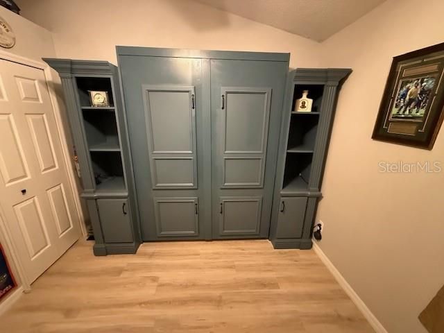 For Sale: $365,000 (3 beds, 2 baths, 1306 Square Feet)