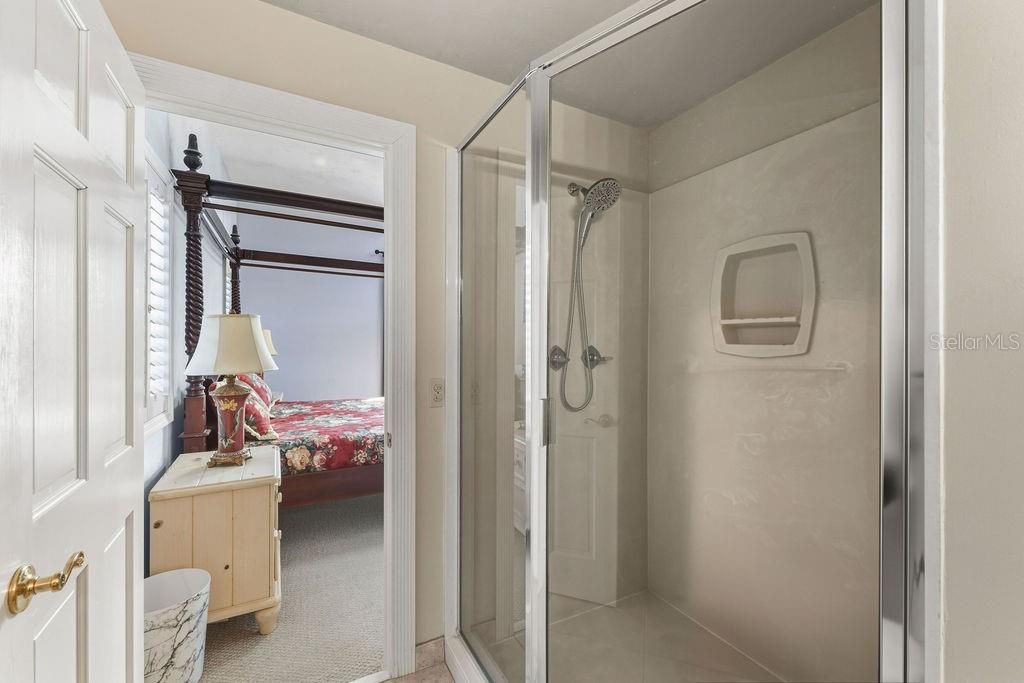 待售: $850,000 (4 贝兹, 3 浴室, 4274 平方英尺)