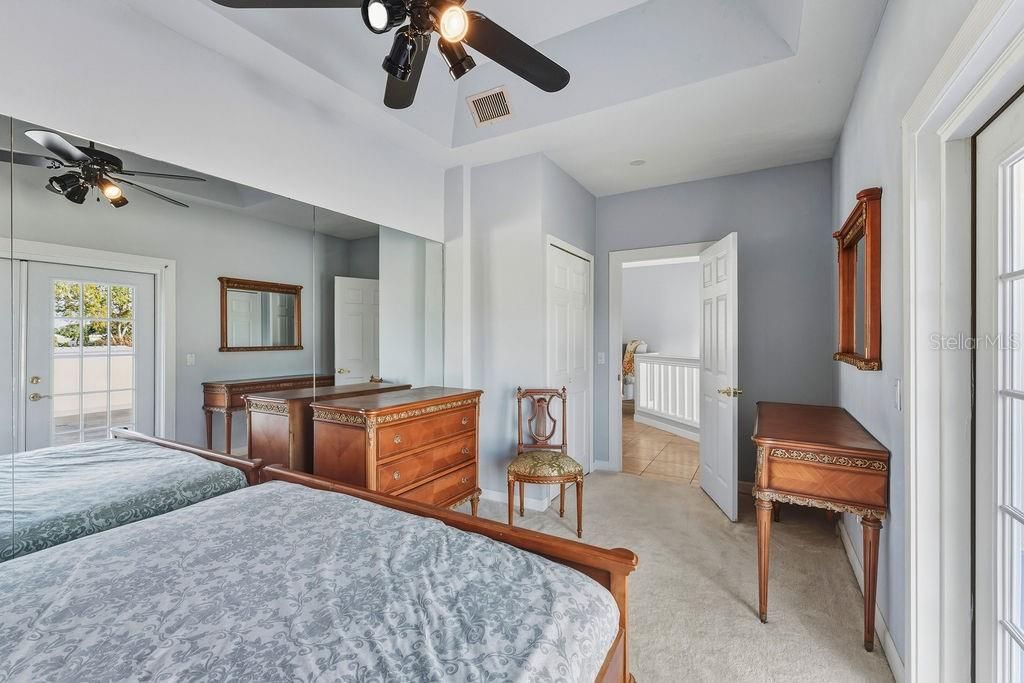 待售: $850,000 (4 贝兹, 3 浴室, 4274 平方英尺)