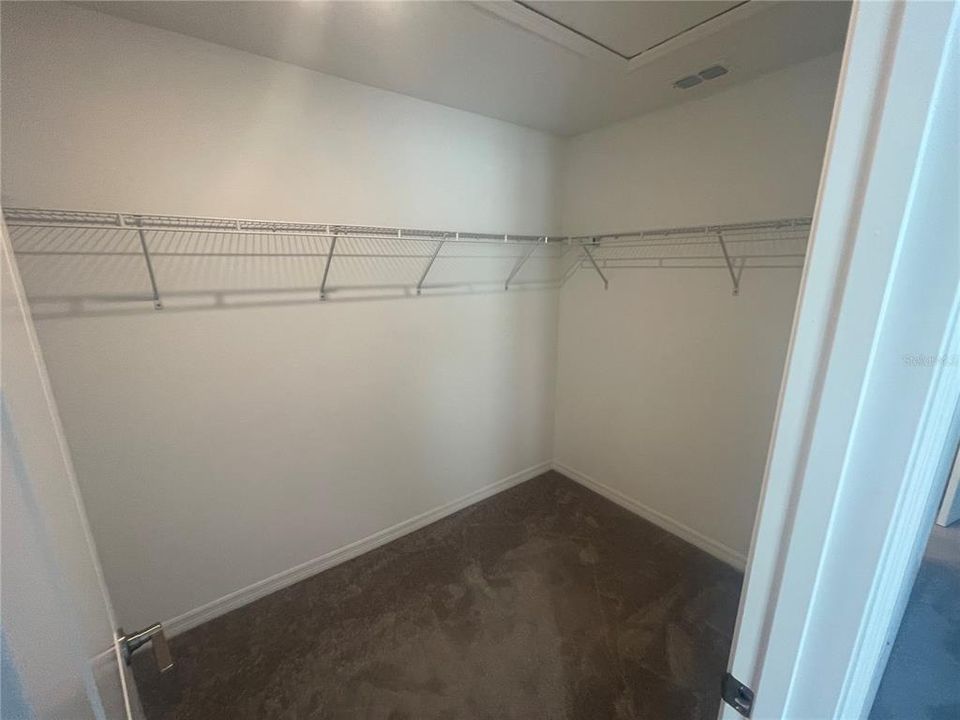 En Renta: $2,000 (3 camas, 2 baños, 1666 Pies cuadrados)