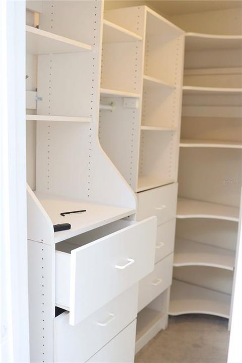 На продажу: $390,000 (3 спален, 2 ванн, 1422 Квадратных фут)