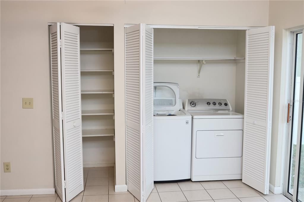 На продажу: $390,000 (3 спален, 2 ванн, 1422 Квадратных фут)