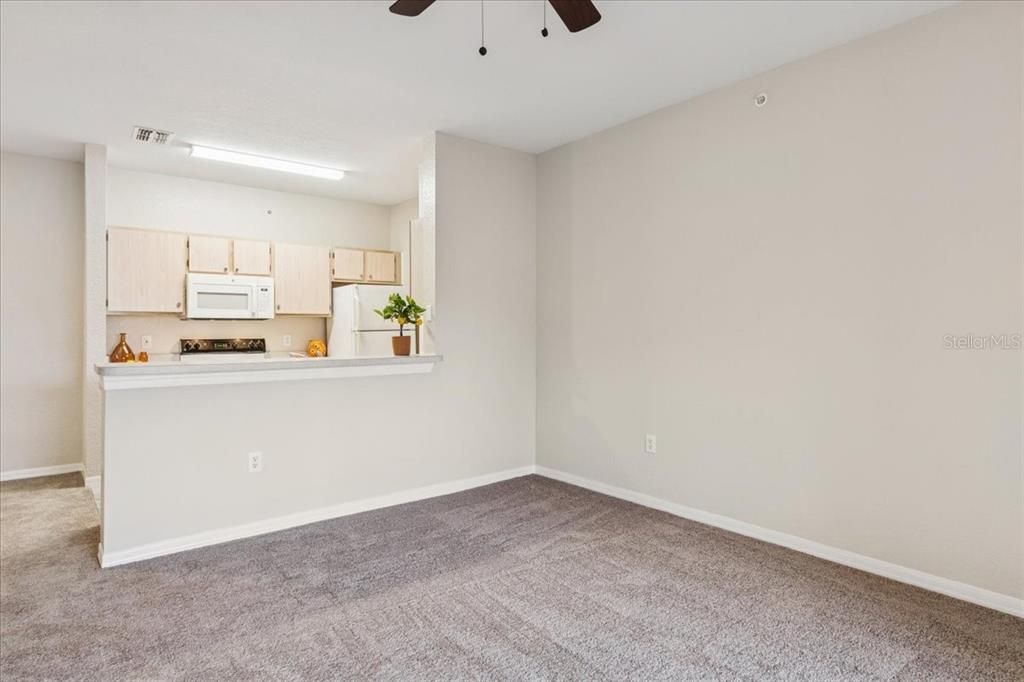 En Venta: $164,900 (1 camas, 1 baños, 734 Pies cuadrados)