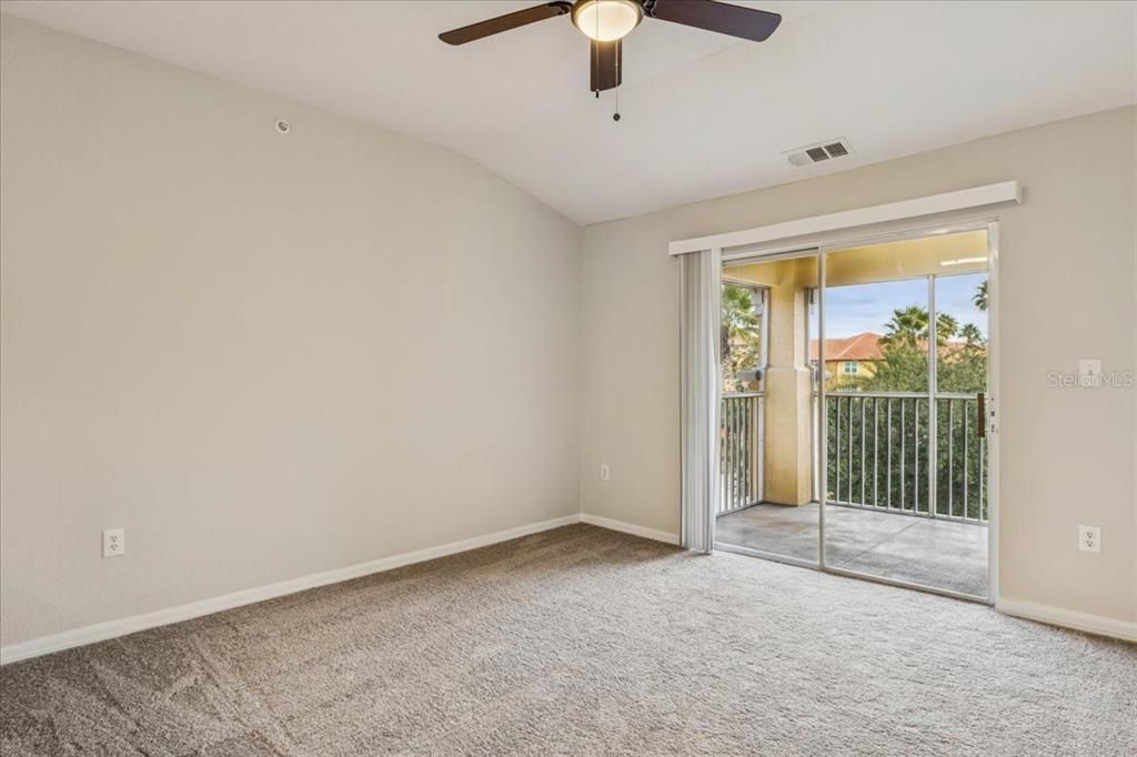 En Venta: $164,900 (1 camas, 1 baños, 734 Pies cuadrados)