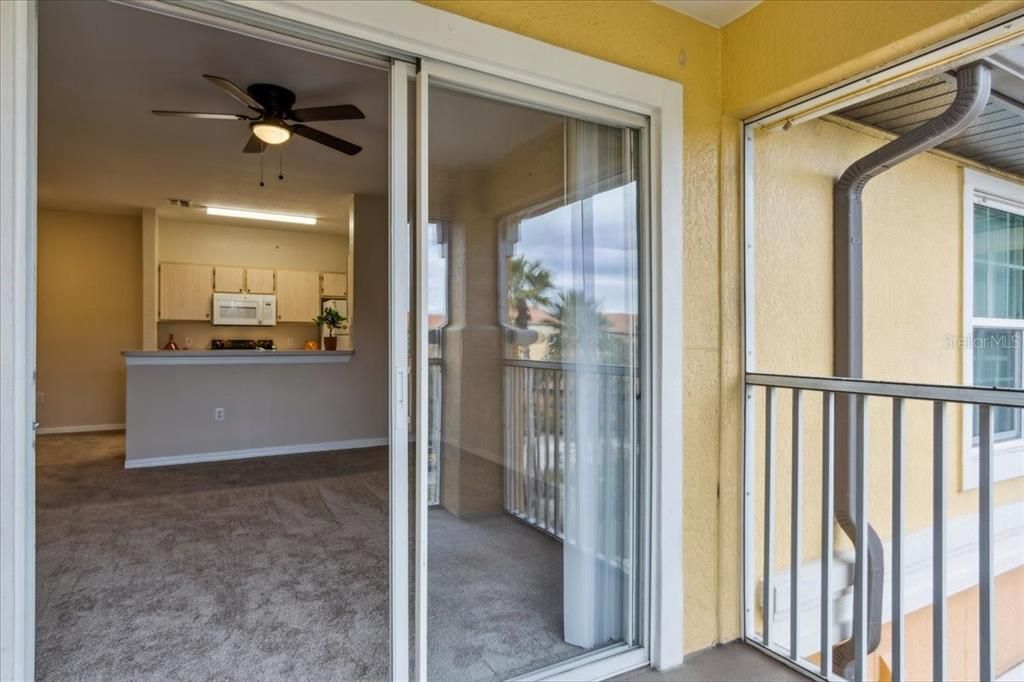 En Venta: $164,900 (1 camas, 1 baños, 734 Pies cuadrados)