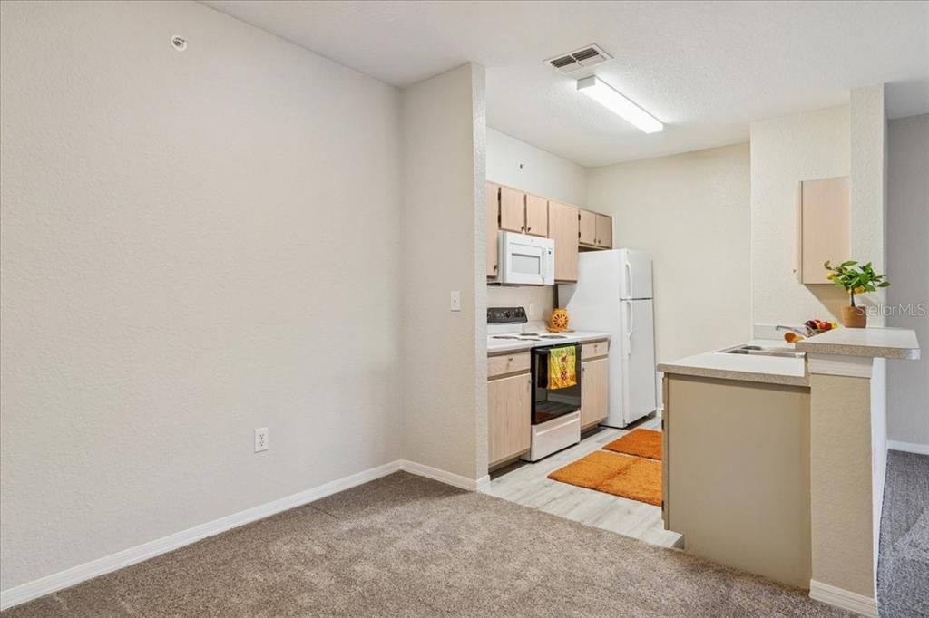 En Venta: $164,900 (1 camas, 1 baños, 734 Pies cuadrados)