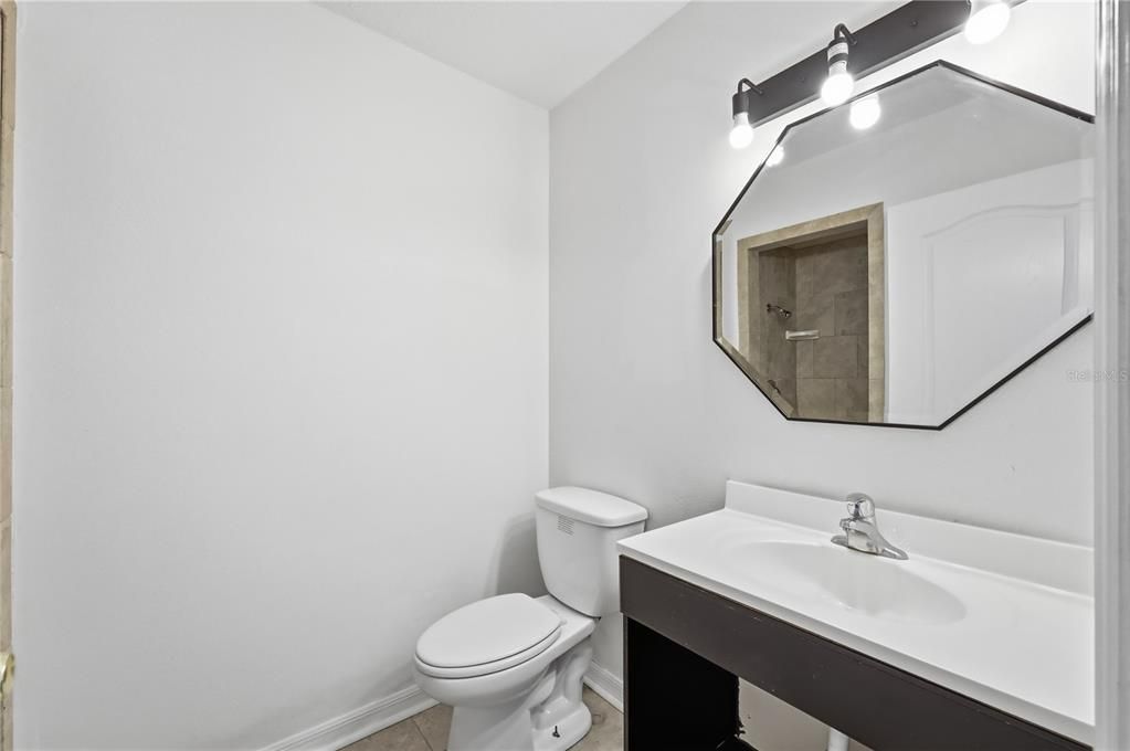 For Sale: $475,000 (3 beds, 3 baths, 1370 Square Feet)