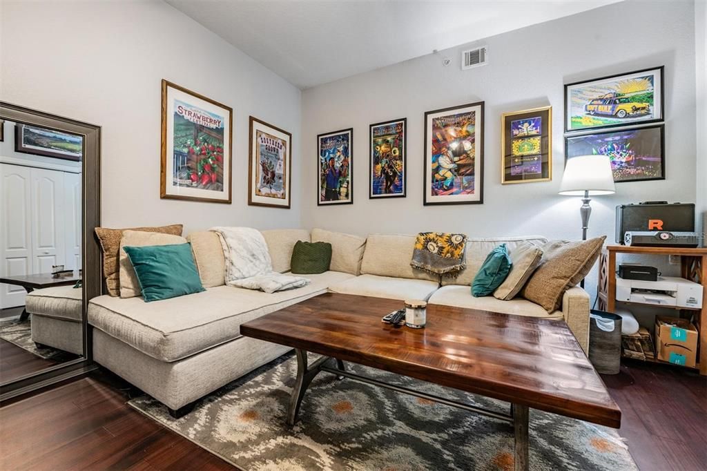 En Venta: $460,000 (3 camas, 2 baños, 2013 Pies cuadrados)