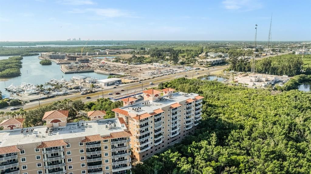 En Venta: $460,000 (3 camas, 2 baños, 2013 Pies cuadrados)